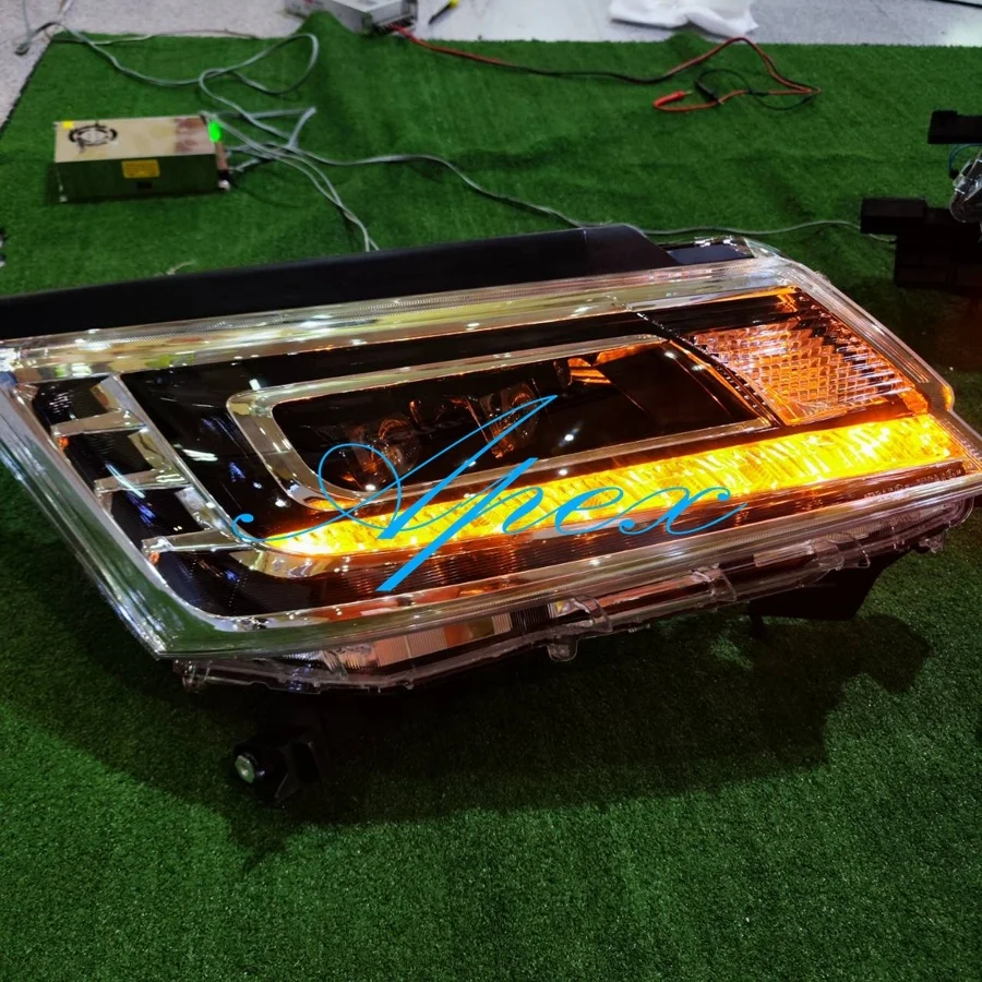 2019-2025  GRH300 MAJESTY VI L - огляд і ціна Running Headlamp